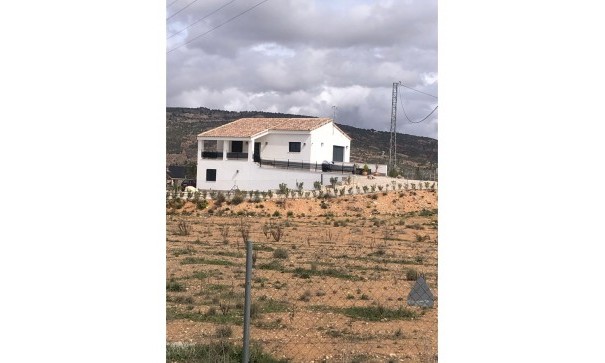 Revente - Villa Individuelle -
Pinoso - Pinoso Alicante