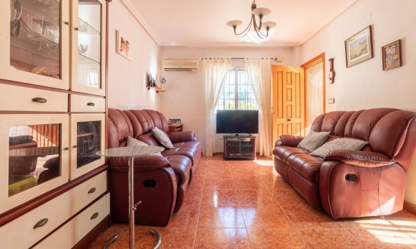 Sale - Town house -
Orihuela Costa - Cabo Roig