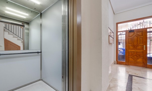 Sale - Apartment Flat -
Torrevieja - Parque de las Naciones