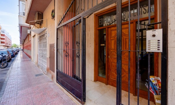 Sale - Apartment Flat -
Torrevieja - Parque de las Naciones