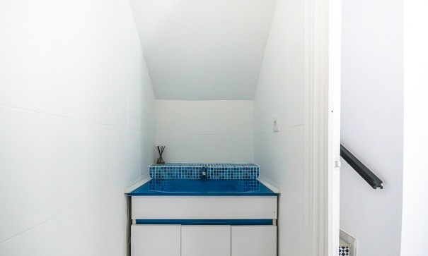 Sprzedaż - Dom miejski -
San Miguel de Salinas