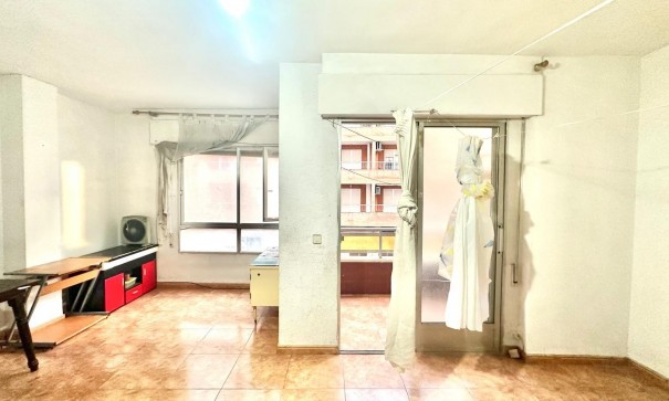 Sale - Apartment Flat -
Torrevieja - Playa del cura