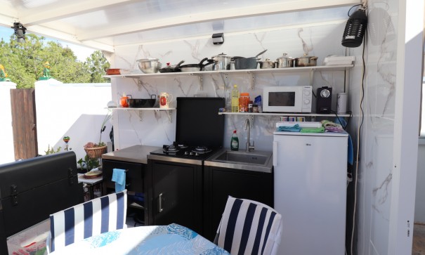 Resale - Freistehende Villa -
Hondón de las Nieves