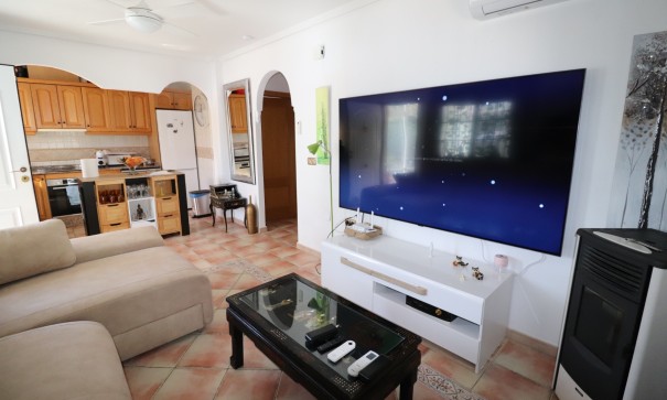 Resale - Freistehende Villa -
Hondón de las Nieves