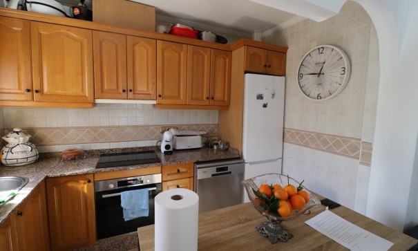 Resale - Freistehende Villa -
Hondón de las Nieves