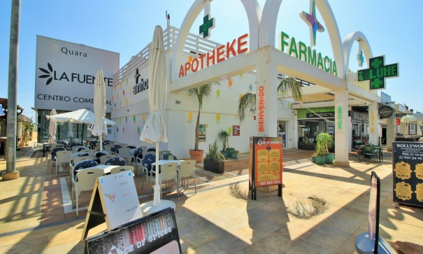 Resale - Stadthaus -
Villamartín