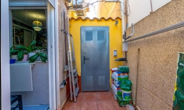 Sale - Town house -
Torrevieja - Torreblanca