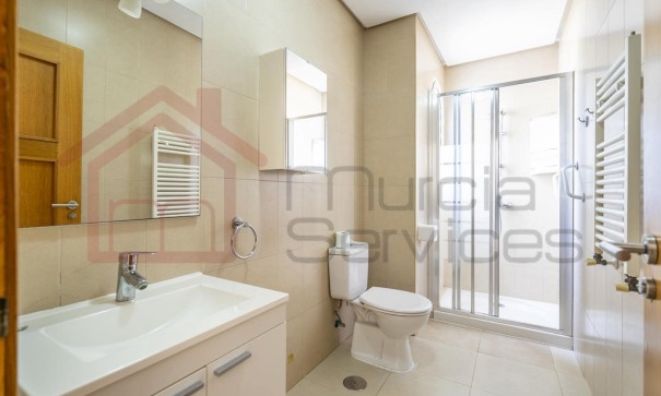 Sprzedaż - Willa wolnostojąca -
La Torre Golf Resort