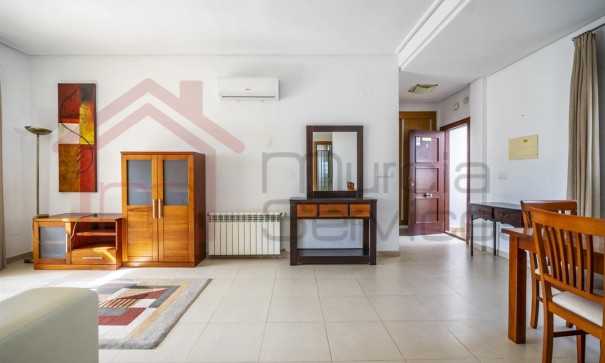 Sprzedaż - Willa wolnostojąca -
La Torre Golf Resort