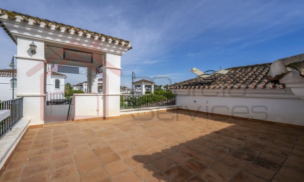 Sprzedaż - Willa wolnostojąca -
La Torre Golf Resort