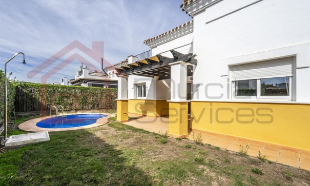 Sprzedaż - Willa wolnostojąca -
La Torre Golf Resort