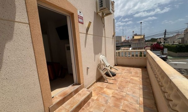Sprzedaż - Apartament mieszkanie -
Torrevieja