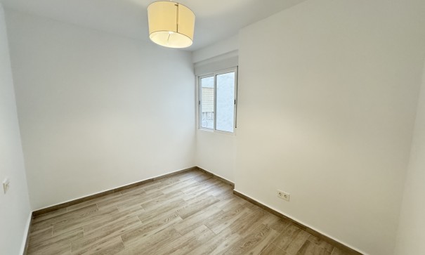 Venta - Apartamento piso -
Torrevieja