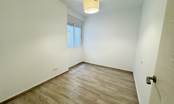 Venta - Apartamento piso -
Torrevieja