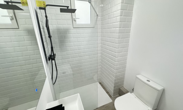 Venta - Apartamento piso -
Torrevieja