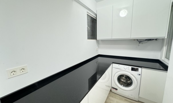 Venta - Apartamento piso -
Torrevieja