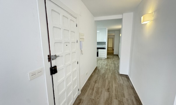 Venta - Apartamento piso -
Torrevieja