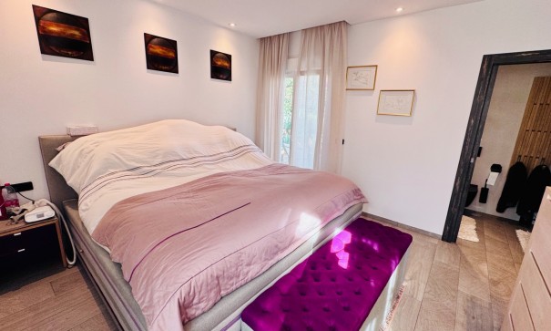 Venta - Chalet Independiente -
Algorfa