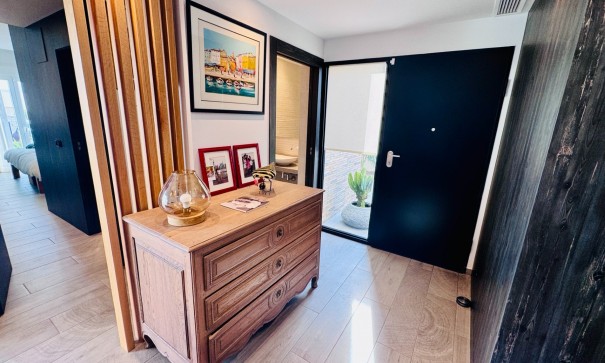 Venta - Chalet Independiente -
Algorfa