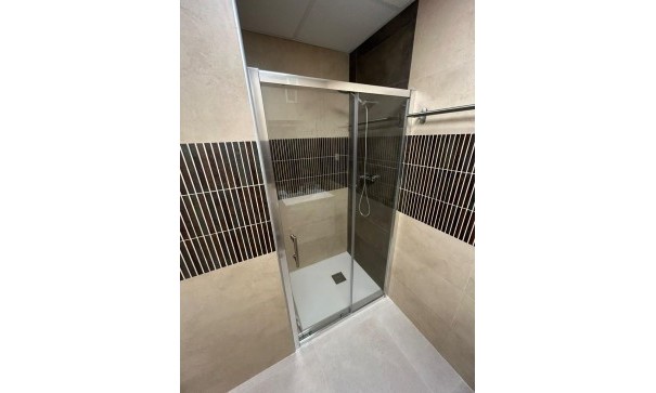 Resale - Wohnung Appartement -
Los Alcazares