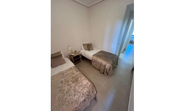 Resale - Wohnung Appartement -
Los Alcazares