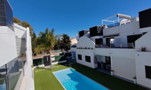 Resale - Wohnung Appartement -
San Pedro del Pinatar