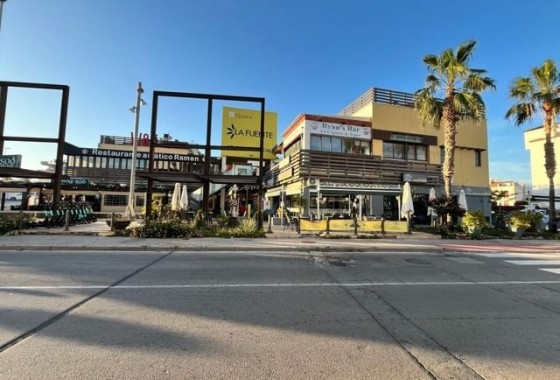 Revente - Commercial -
Orihuela Costa