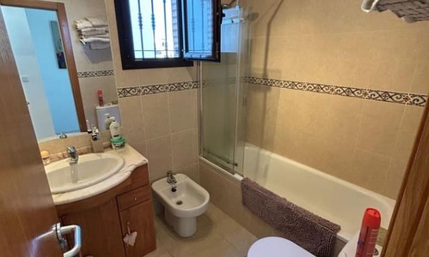 Sale - Semi Detached Villa -
Villamartín