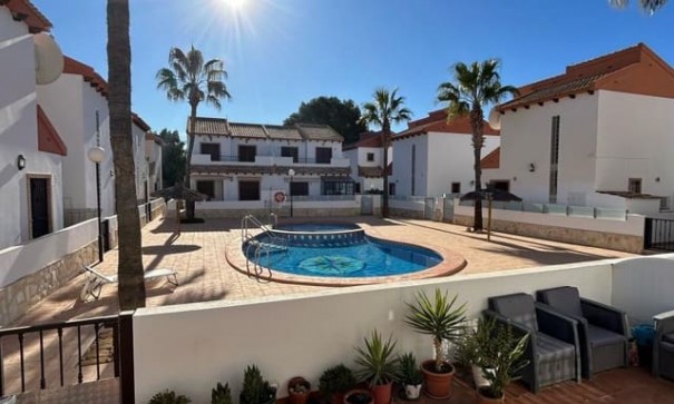 Sale - Semi Detached Villa -
Villamartín