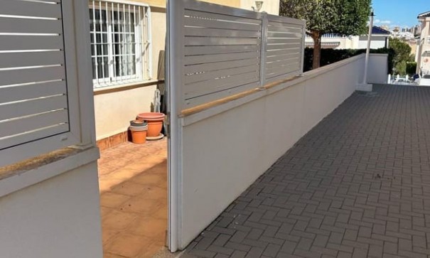 Sprzedaż - Apartament mieszkanie -
Torre de la Horadada