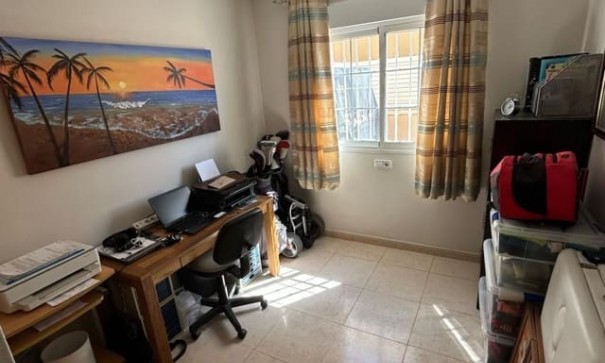 Sprzedaż - Apartament mieszkanie -
Torre de la Horadada