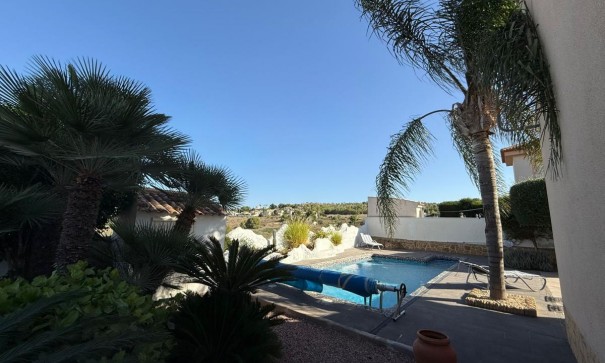 Revente - Villa Individuelle -
San Miguel de Salinas