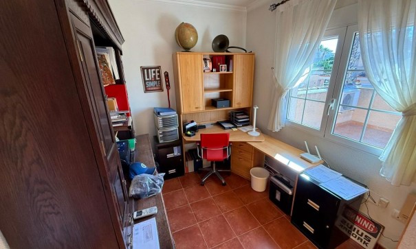 Revente - Villa Individuelle -
San Miguel de Salinas