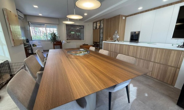 Revente - Villa Individuelle -
San Miguel de Salinas