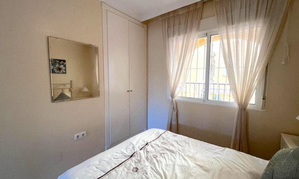 Sale - Apartment Flat -
Algorfa