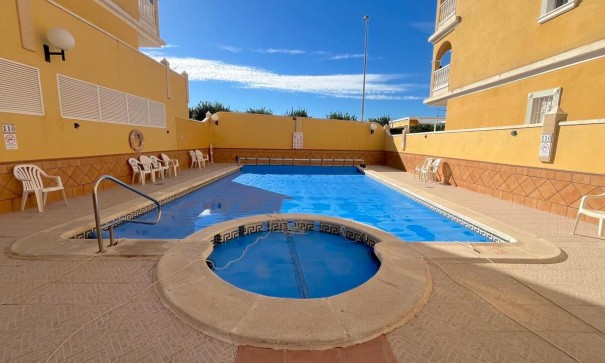 Sale - Apartment Flat -
Algorfa