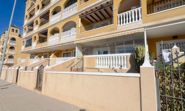 Sale - Apartment Flat -
Algorfa