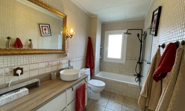 Sale - Apartment Flat -
Almoradí - centro