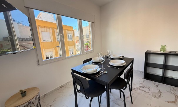 Sale - Apartment Flat -
Torrevieja - Playa del Cura