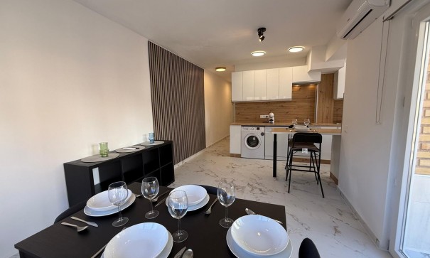 Sale - Apartment Flat -
Torrevieja - Playa del Cura