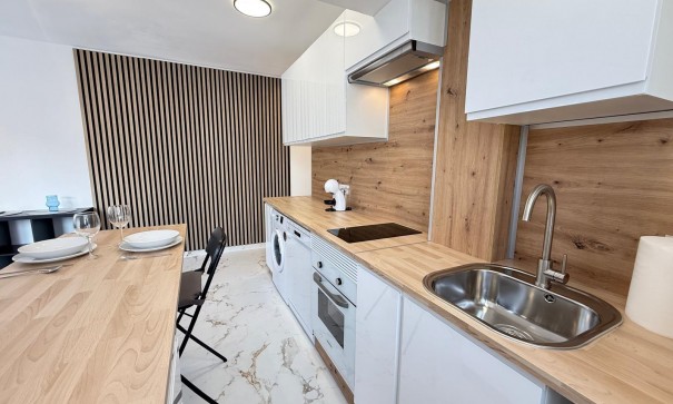 Sale - Apartment Flat -
Torrevieja - Playa del Cura