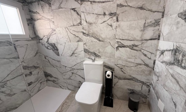 Sale - Apartment Flat -
Torrevieja - Playa del Cura