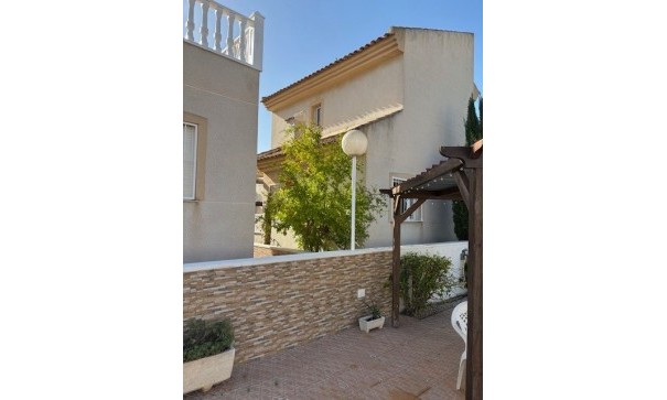 Sale - Detached Villa -
Ciudad Quesada - Rojales - Airstrip