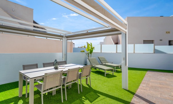 Herverkoop - Vrijstaande Villa -
Orihuela Costa - Pau 8*