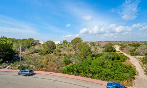 Herverkoop - Vrijstaande Villa -
Orihuela Costa - Pau 8*