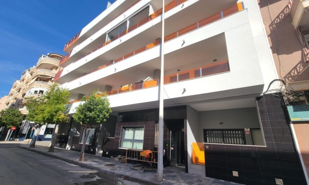 Revente - Appartement -
Torrevieja - Playa del Cura