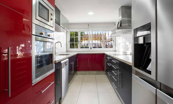 Återförsäljning - Fristående villa -
Orihuela Costa - La Florida