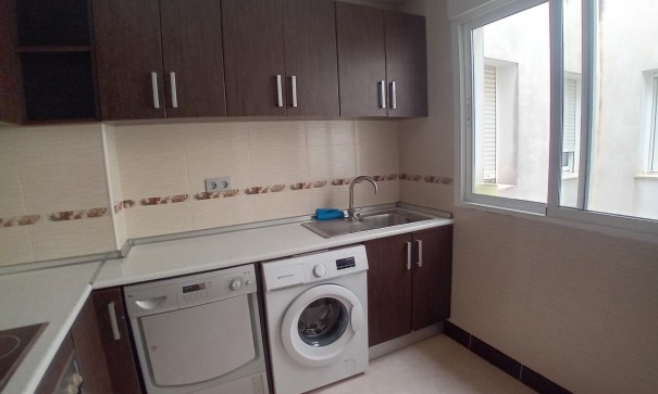 Återförsäljning - Lägenhet lägenhet -
Benijofar