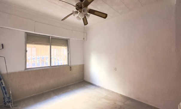 Återförsäljning - Lägenhet lägenhet -
Torrevieja - Centro