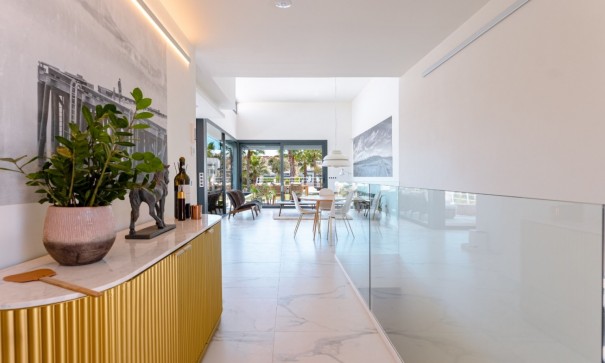 Resale - Freistehende Villa -
San Miguel de Salinas